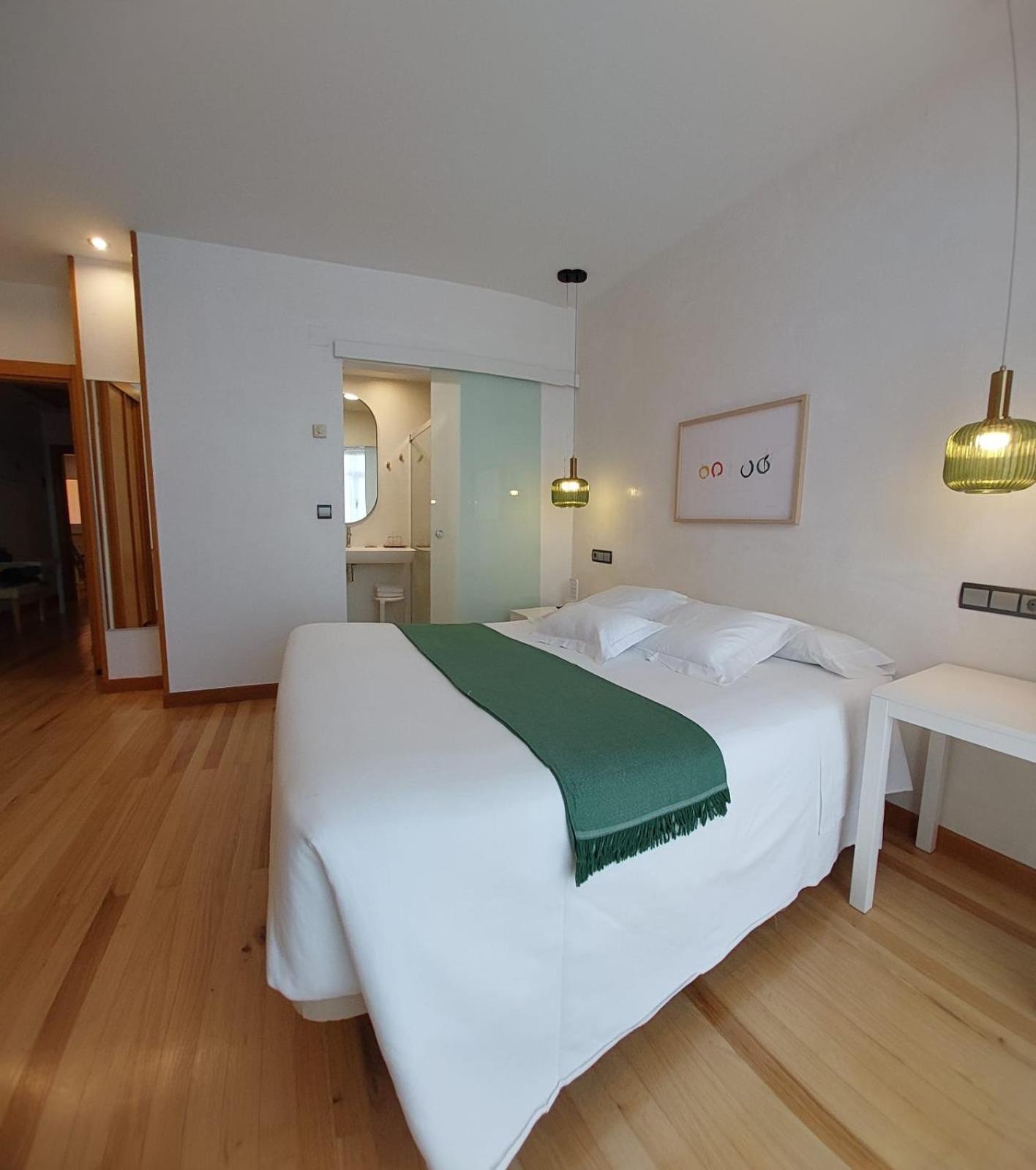 Hotel Nochendi Onís المظهر الخارجي الصورة