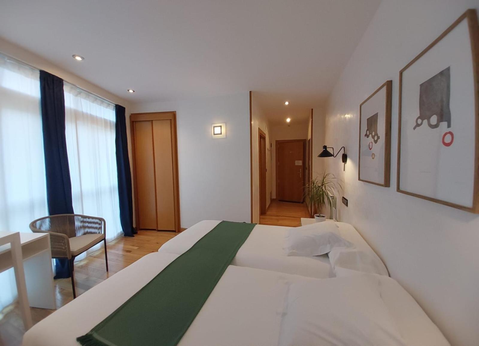 Hotel Nochendi Onís المظهر الخارجي الصورة