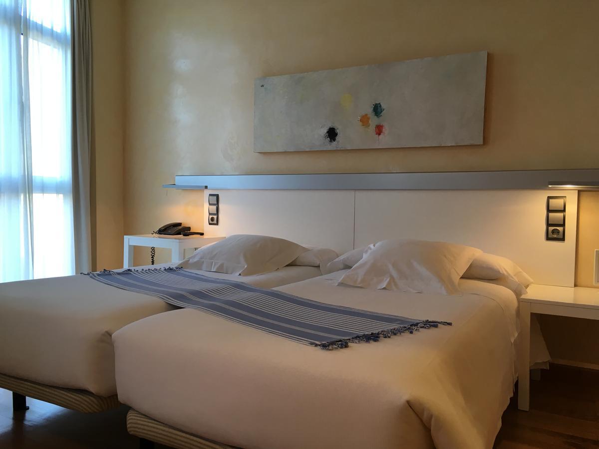 Hotel Nochendi Onís المظهر الخارجي الصورة